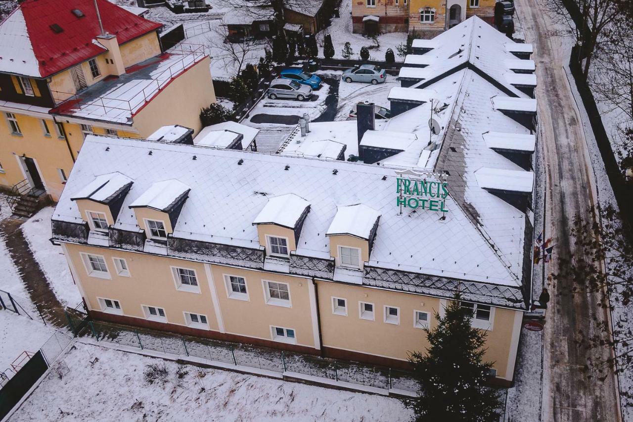 Francis Spa Hotel Františkovy Lázně Екстериор снимка